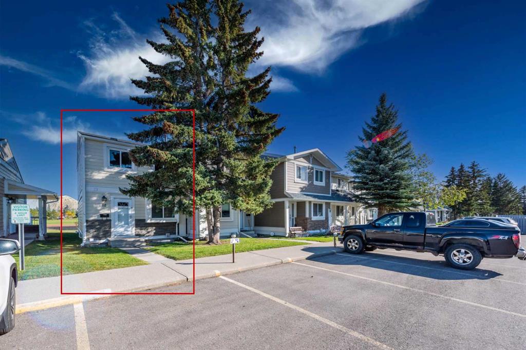 Picture of 62 Georgian Villas NE, Calgary Real Estate Listing