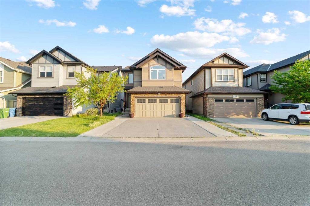 Picture of 31 Skyview Shores Gardens NE, Calgary Real Estate Listing