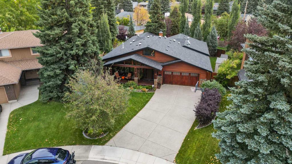 Picture of 128 Lake Mead Green SE, Calgary Real Estate Listing