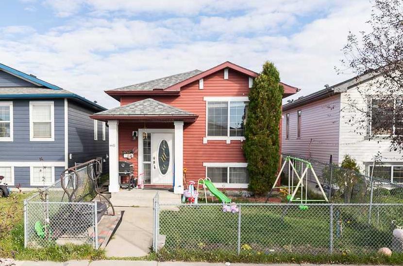 Picture of 110 Taravista Drive NE, Calgary Real Estate Listing