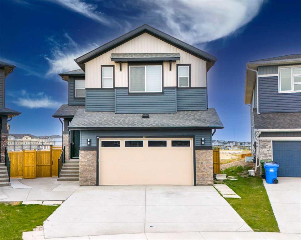 Picture of 907 Corner Meadows Way NE, Calgary Real Estate Listing