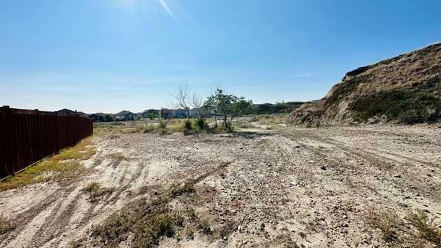 Picture of 816 3 Street SW  , Drumheller Real Estate Listing