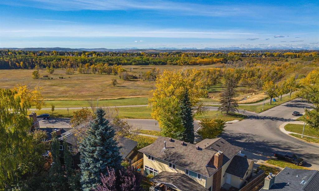 Picture of 14936 Parkland Boulevard SE, Calgary Real Estate Listing