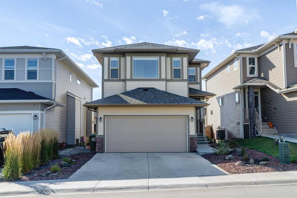 Picture of 15 Heritage Heights , Cochrane Real Estate Listing