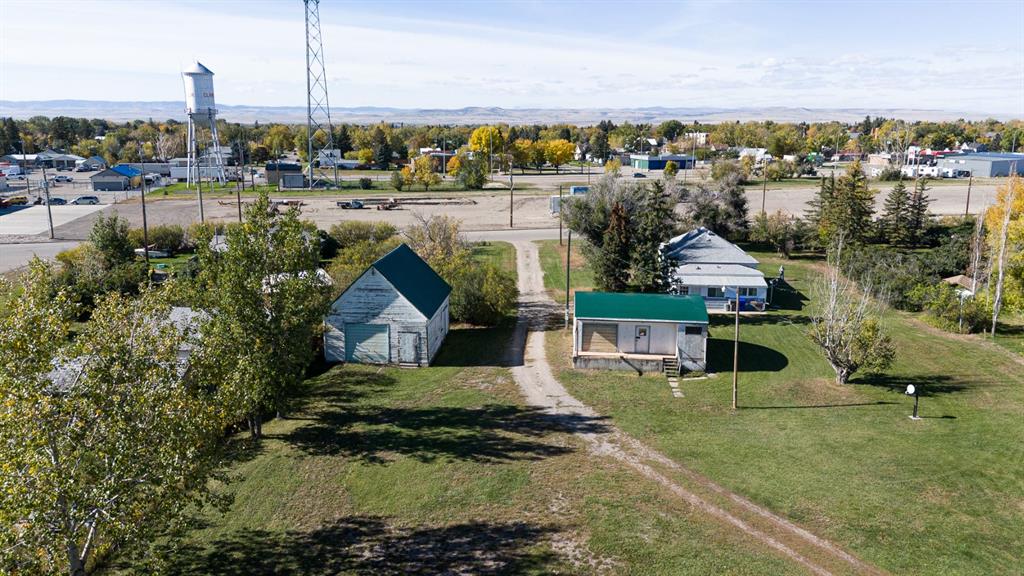 Picture of 4530 2 Street E, Claresholm Real Estate Listing