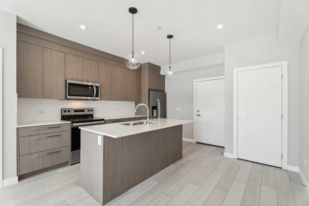 Picture of 2222, 60 Skyview Ranch Road NE, Calgary Real Estate Listing