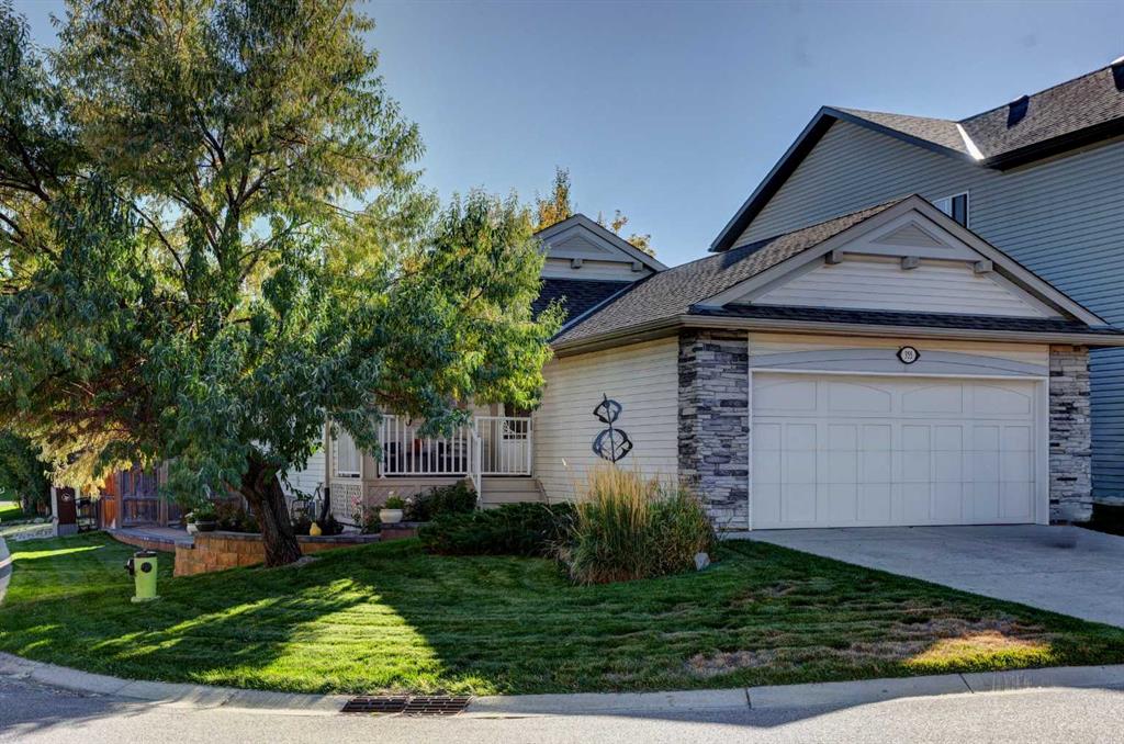 Picture of 355 New Brighton Place SE, Calgary Real Estate Listing