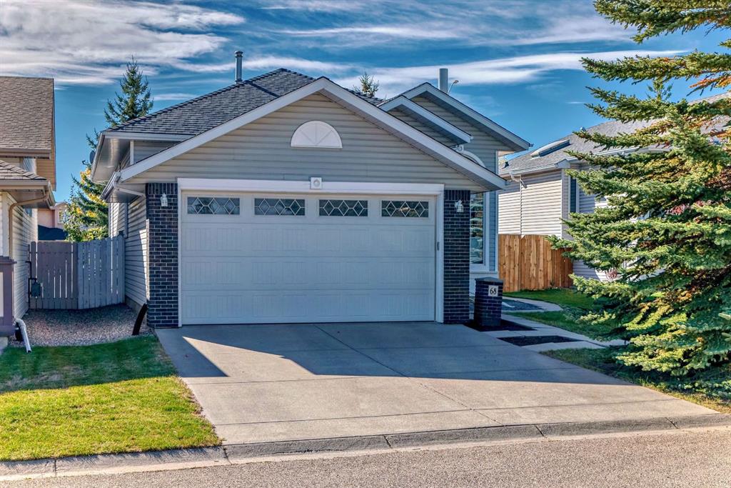 Picture of 68 Citadel Pass Crescent NW, Calgary Real Estate Listing