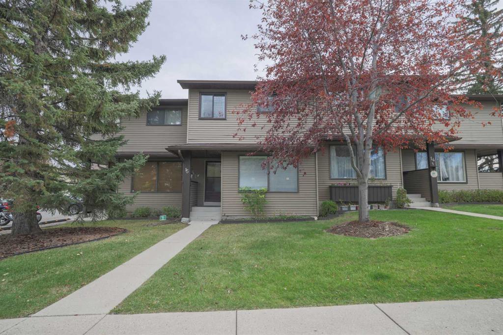 Picture of 15, 380 Bermuda Drive NW, Calgary Real Estate Listing