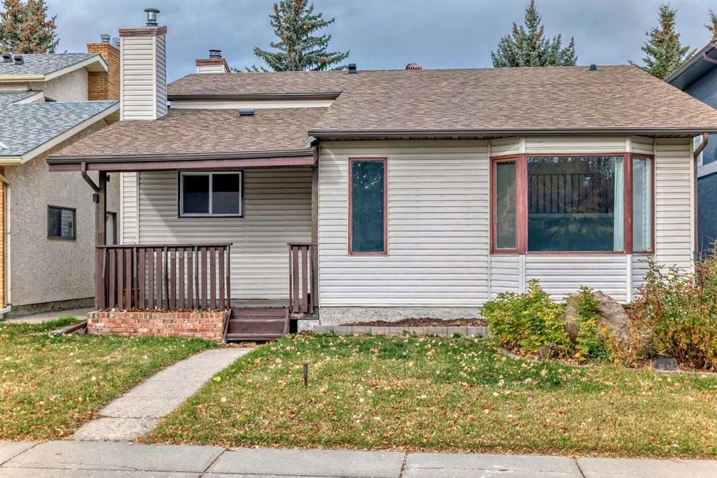 Picture of 203 Templeton Circle NE, Calgary Real Estate Listing