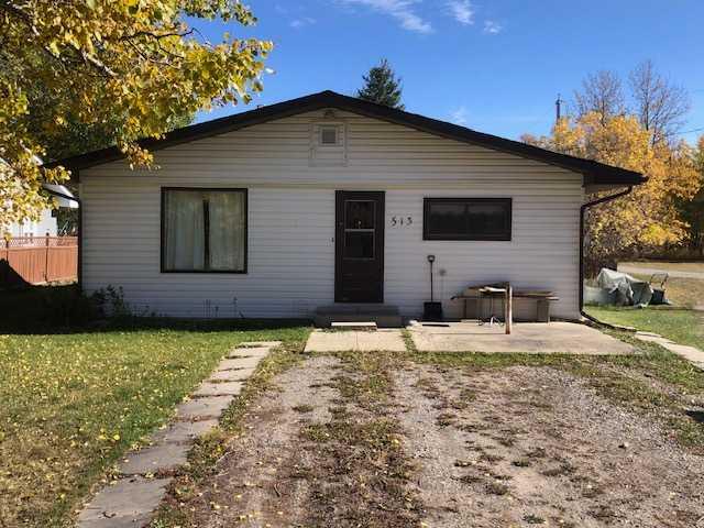 Picture of 513 Centre Street N, Sundre Real Estate Listing