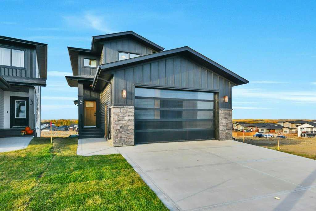 Picture of 5 Vincent Gate , Sylvan Lake Real Estate Listing