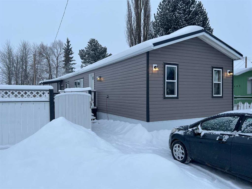 Picture of #130, 404 6 Avenue NW, Slave Lake Real Estate Listing