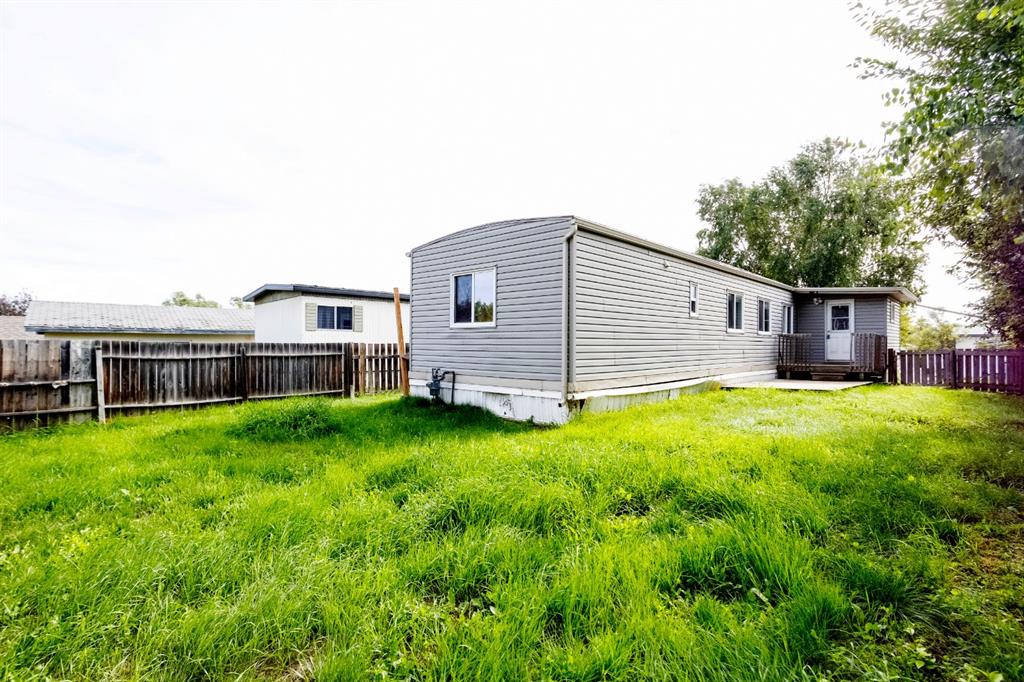 Picture of 121 Jackpine Way , Fort McMurray Real Estate Listing