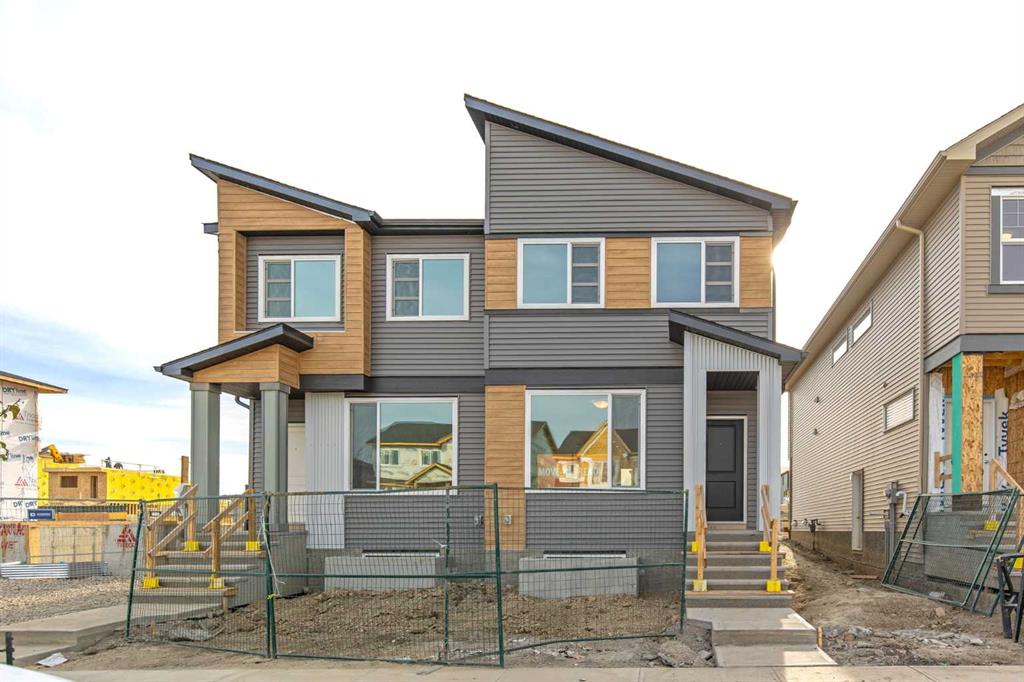 Picture of 459 Tekarra Drive NW, Calgary Real Estate Listing