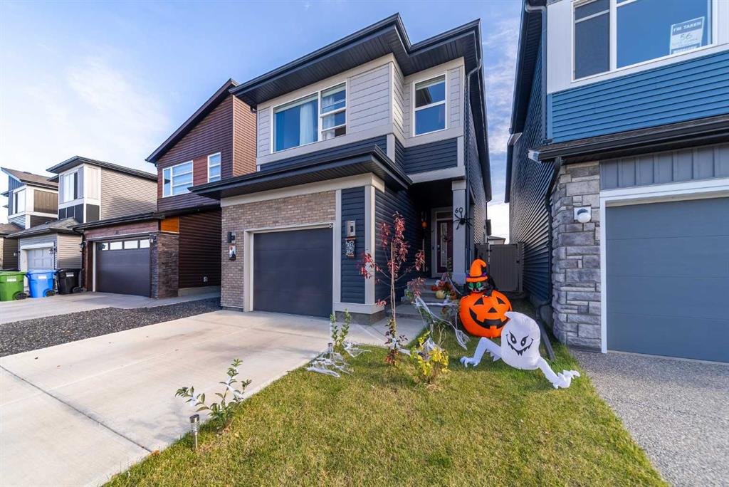 Picture of 60 Wolf Creek Street SE, Calgary Real Estate Listing