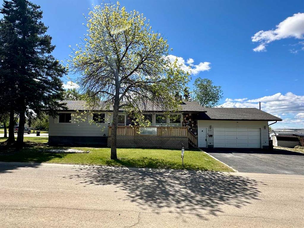 Picture of 515 7 Avenue , Beaverlodge Real Estate Listing