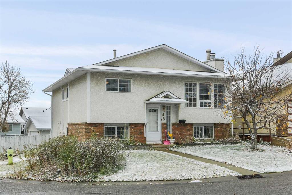 Picture of 48 Sandpiper Way NW, Calgary Real Estate Listing