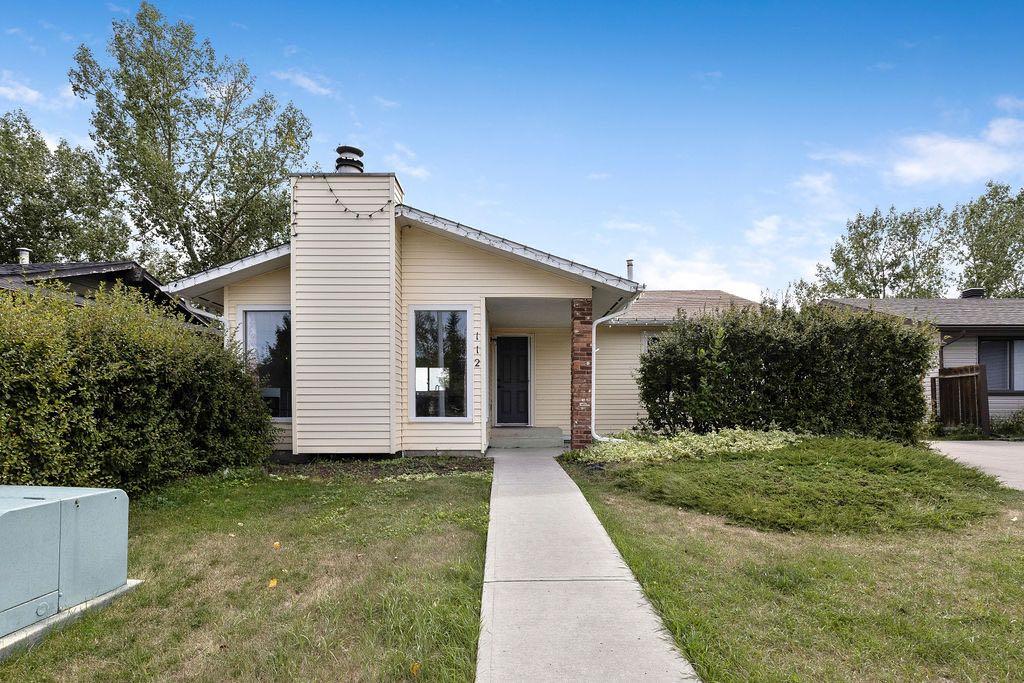 Picture of 112 Hodson Crescent , Okotoks Real Estate Listing