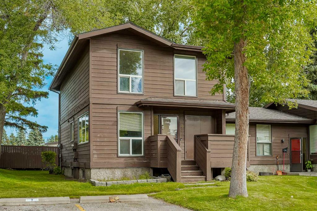 Picture of 8, 336 Rundlehill Drive NE, Calgary Real Estate Listing