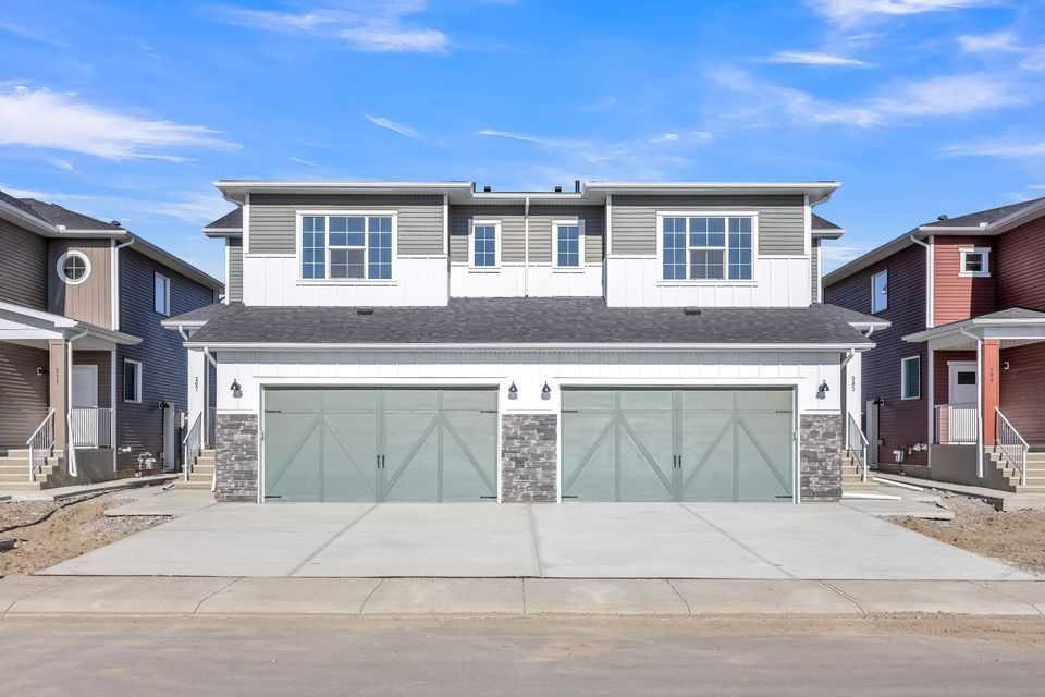 Picture of 203 DAWSON WHARF Rise , Chestermere Real Estate Listing