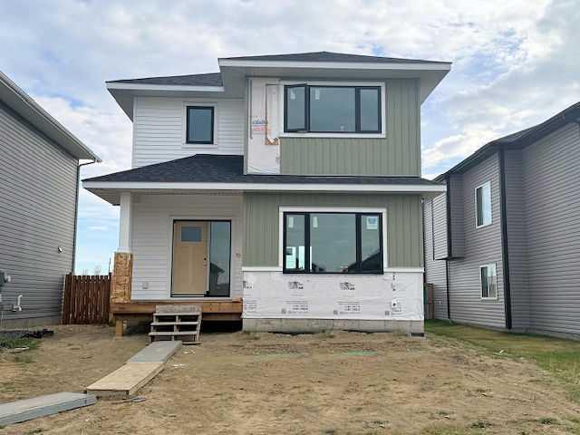 Picture of 91 Aurora Heights Boulevard , Blackfalds Real Estate Listing