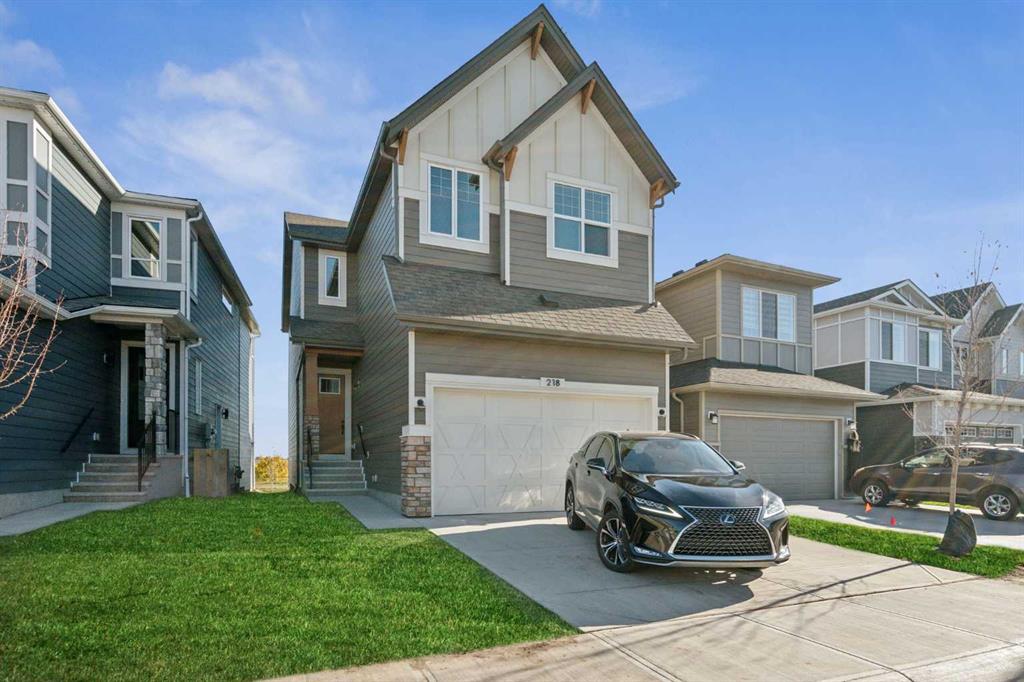 Picture of 218 Walcrest View SE, Calgary Real Estate Listing