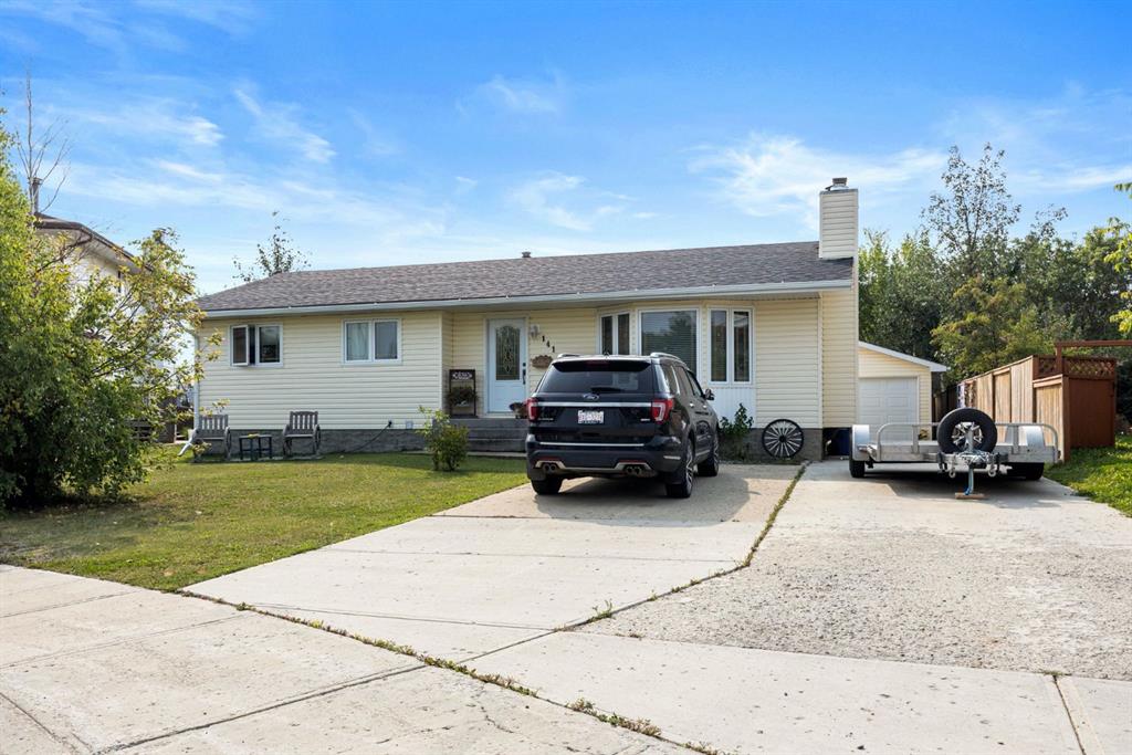 Picture of 141 Caldwell Crescent , Fort McMurray Real Estate Listing