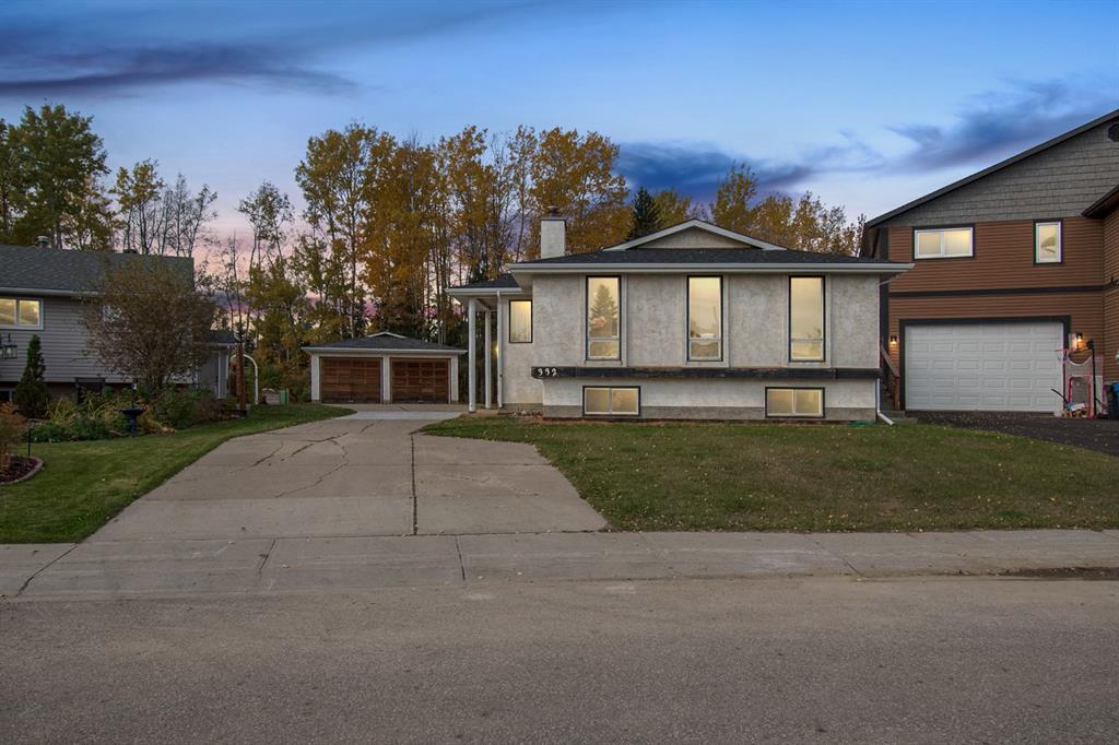 Picture of 332 Ermine Crescent , Fort McMurray Real Estate Listing