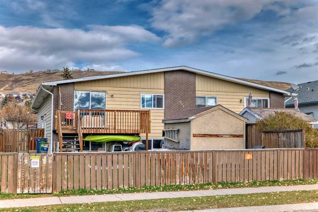 Picture of 1, 524 1 Street E, Cochrane Real Estate Listing