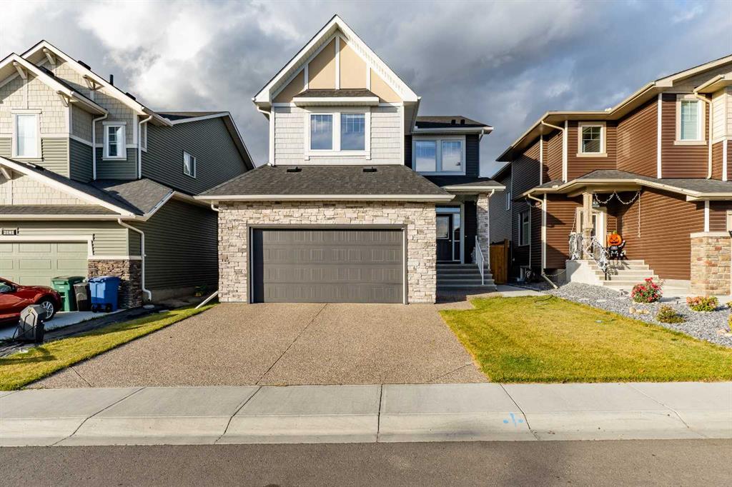 Picture of 2137 Ravensdun Crescent SE, Airdrie Real Estate Listing