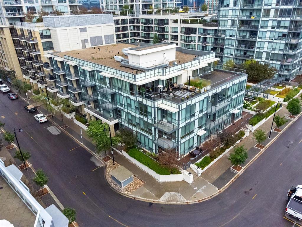 Picture of 409, 51 Waterfront Mews SW, Calgary Real Estate Listing