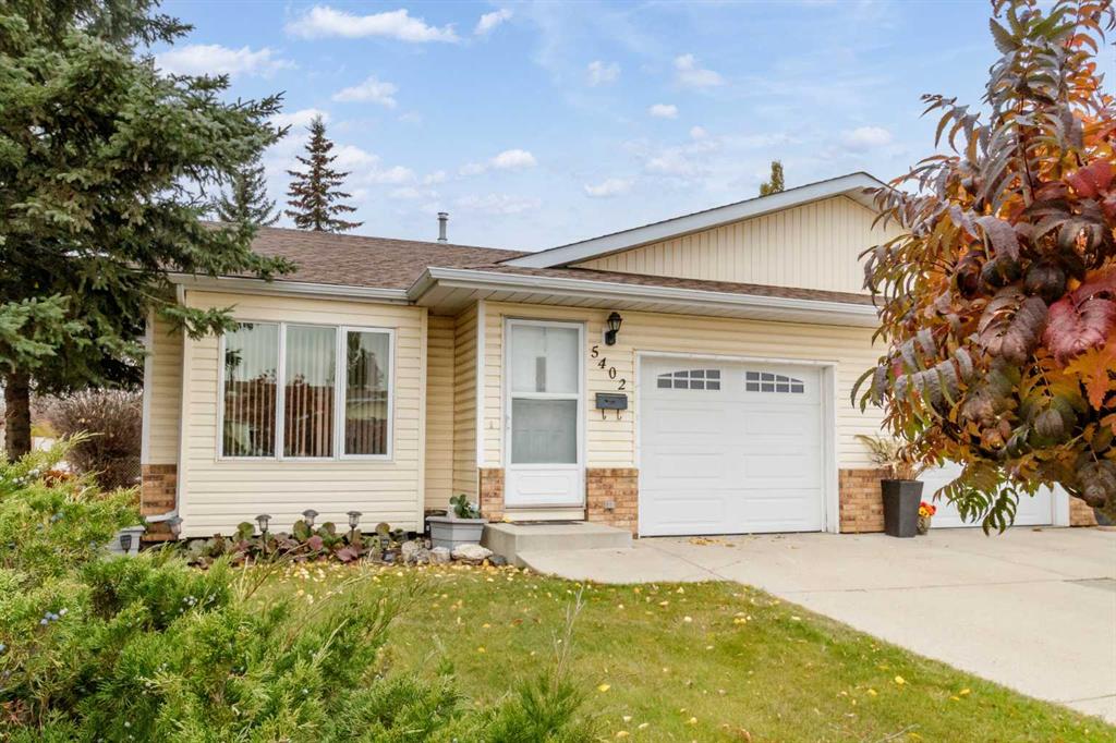 Picture of 5402 47 Street , Lacombe Real Estate Listing