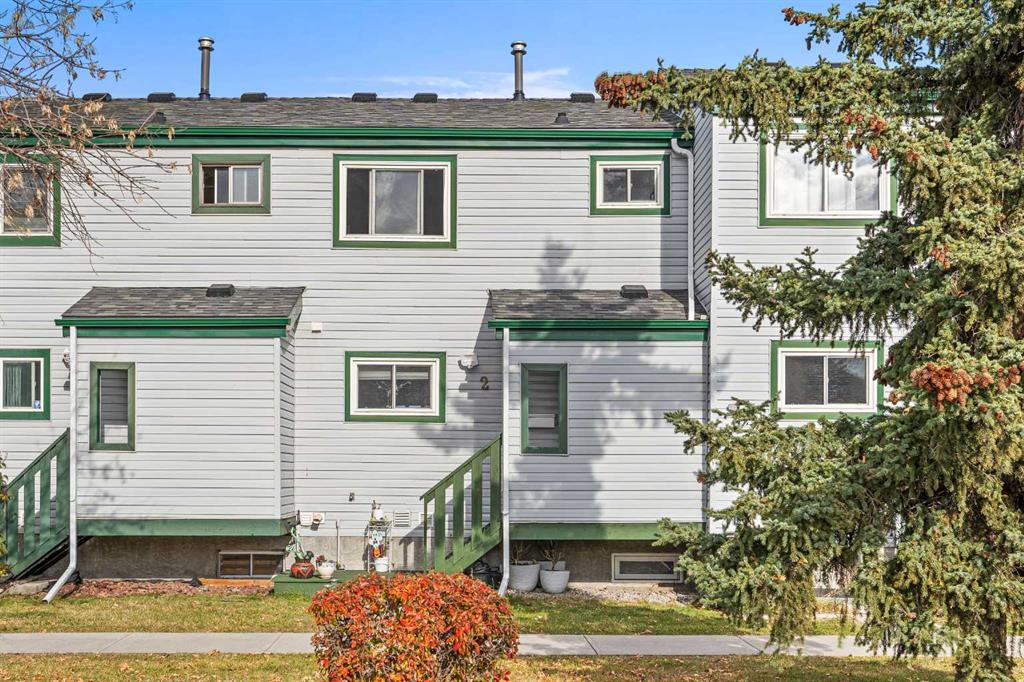 Picture of 2, 131 Templehill Drive NE, Calgary Real Estate Listing