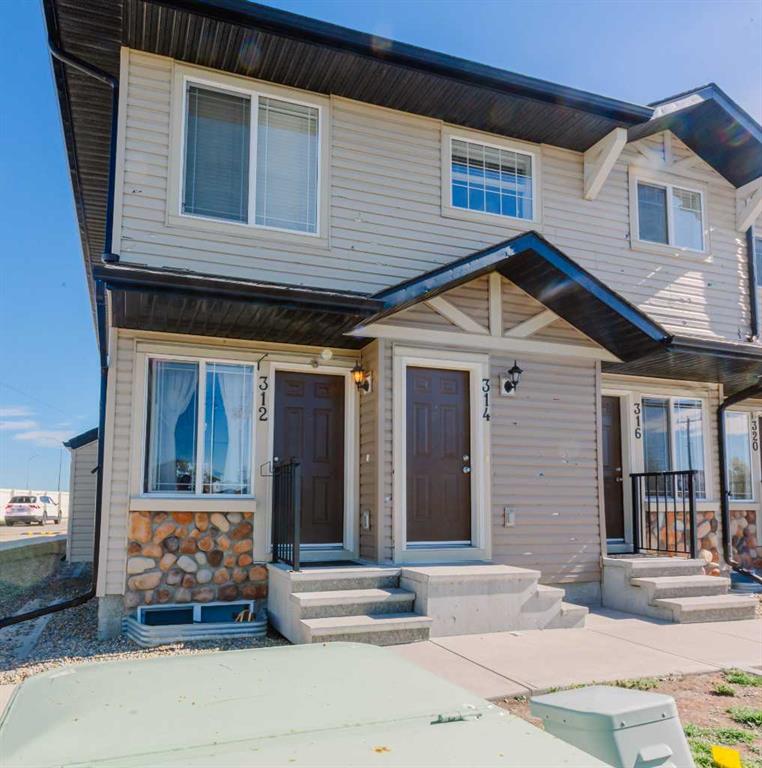 Picture of 312 Saddlebrook Point NE, Calgary Real Estate Listing