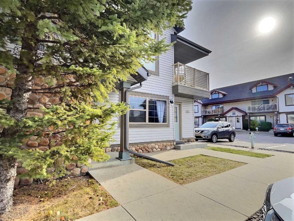 Picture of 101, 8 Everridge Square SW, Calgary Real Estate Listing