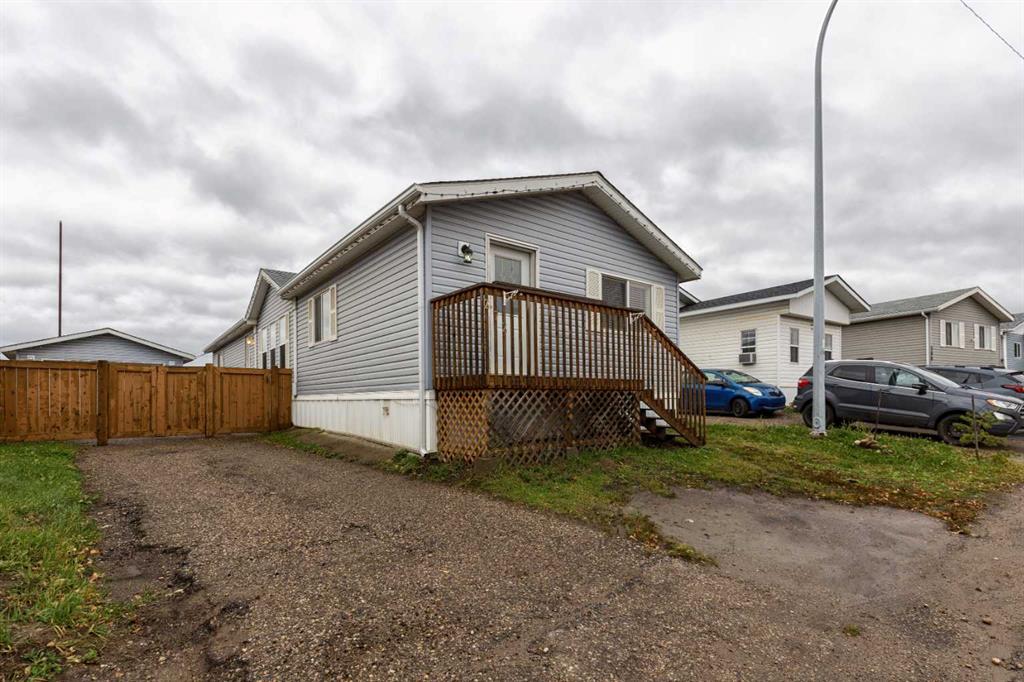 Picture of 272 Gregoire Crescent , Fort McMurray Real Estate Listing