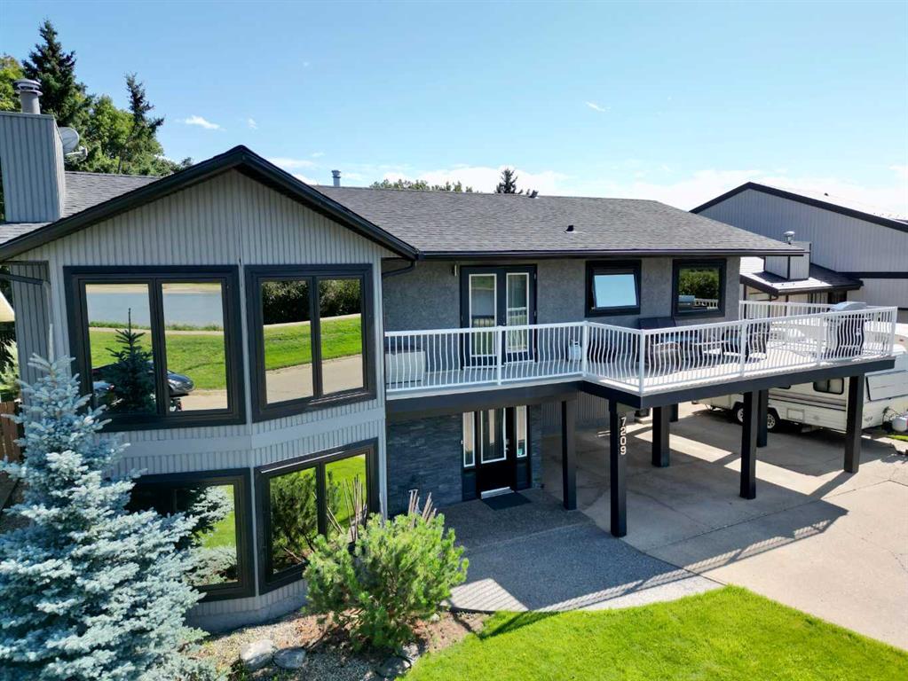 Picture of 7209 96 Street , Peace River Real Estate Listing