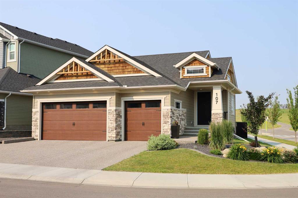 Picture of 107 Crestridge Hill SW, Calgary Real Estate Listing