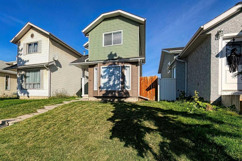 Picture of 48 Dovercliffe Way SE, Calgary Real Estate Listing