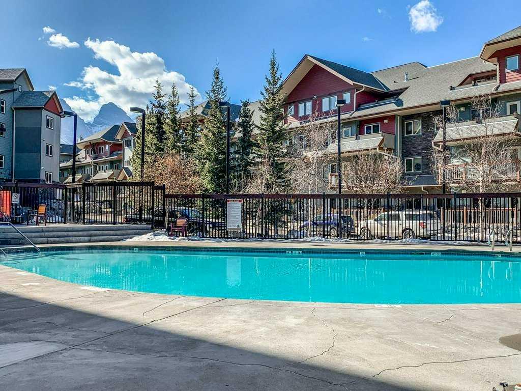 Picture of 102, 107 Montane Road , Canmore Real Estate Listing