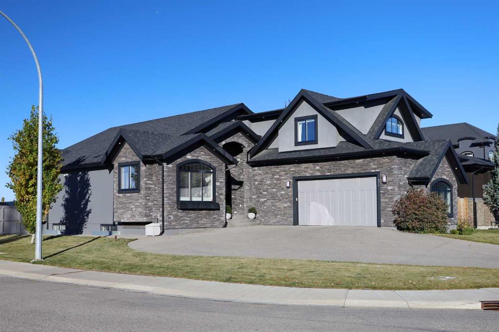 Picture of 5 Rockyvale Green NW, Calgary Real Estate Listing