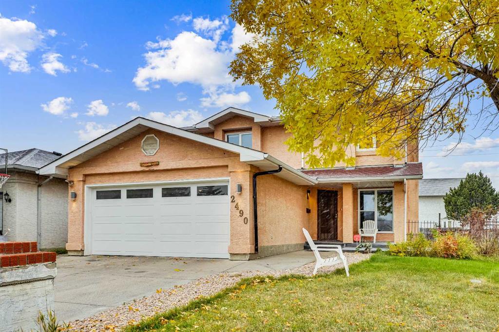 Picture of 2490 Catalina Boulevard NE, Calgary Real Estate Listing