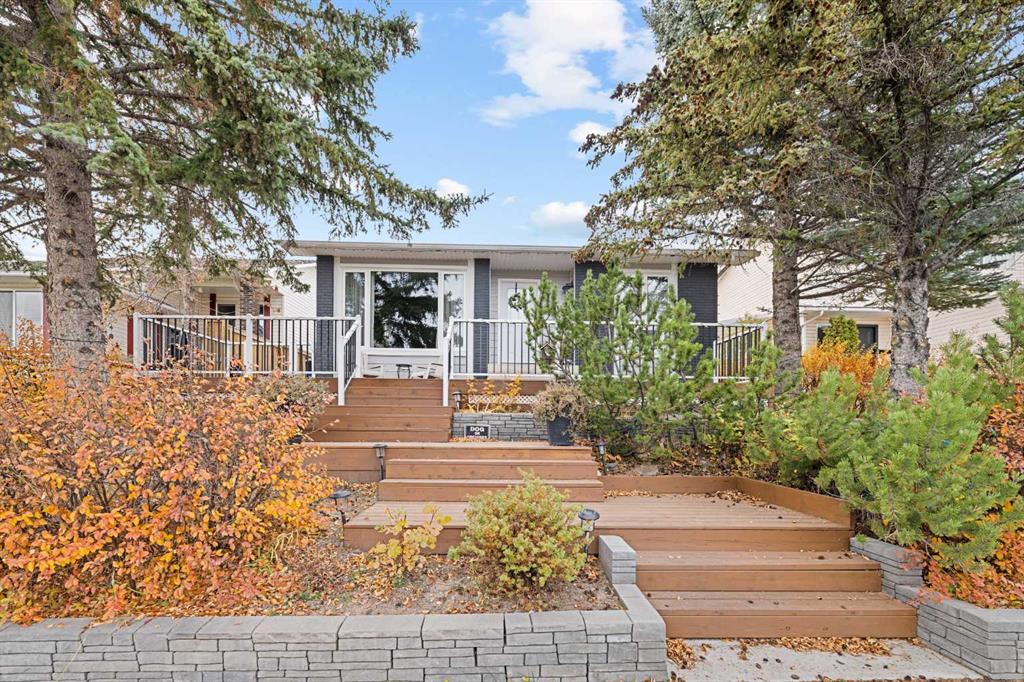 Picture of 280 Woodbine Boulevard SW, Calgary Real Estate Listing