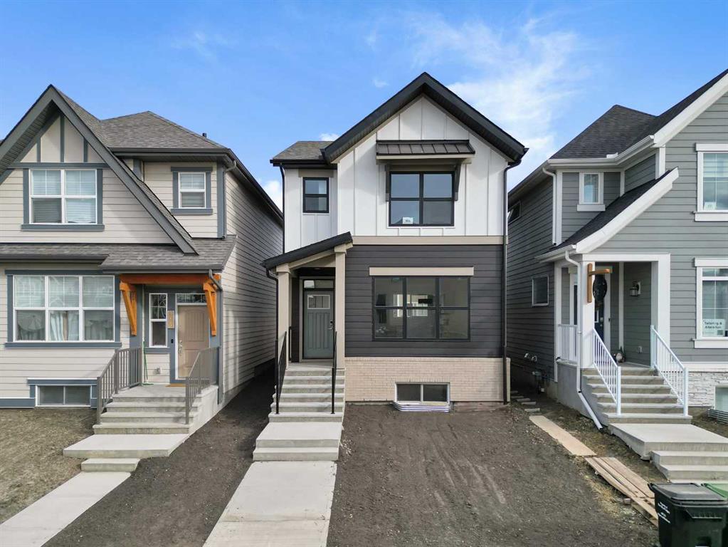 Picture of 355 Magnolia Drive SE, Calgary Real Estate Listing