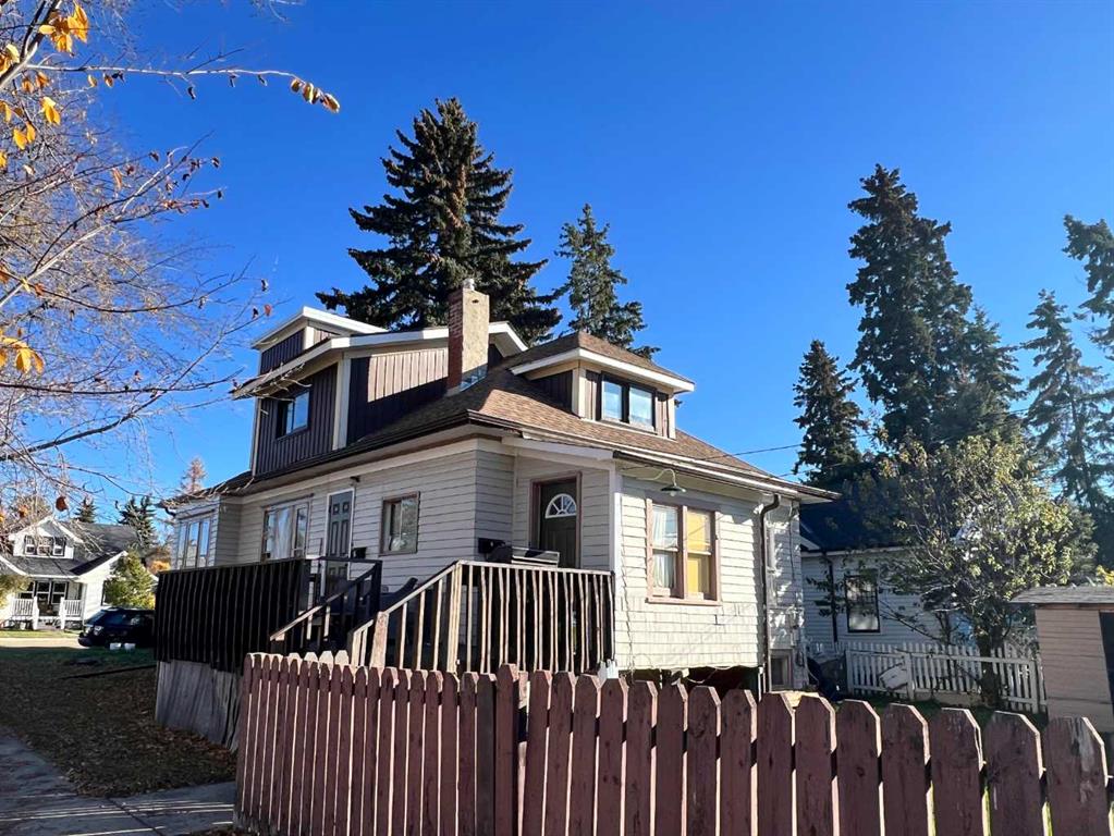 Picture of 4624 49 Street , Camrose Real Estate Listing