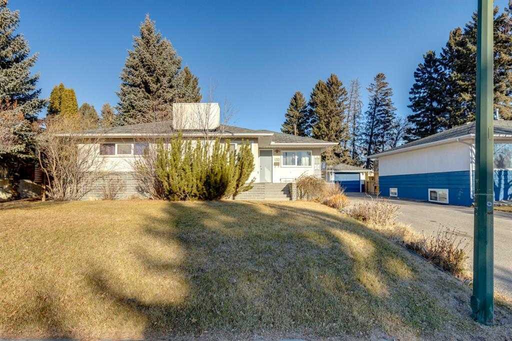 Picture of 132 42 Avenue NW, Calgary Real Estate Listing