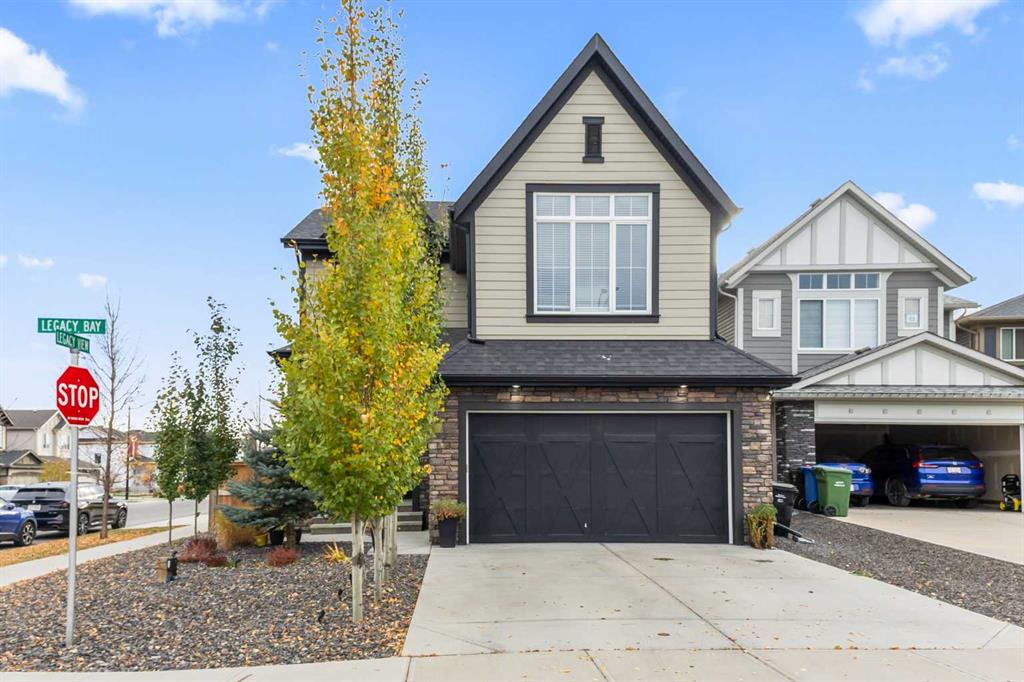 Picture of 56 Legacy Bay SE, Calgary Real Estate Listing