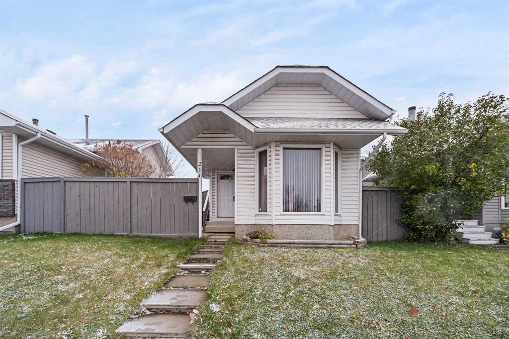 Picture of 211 Sandstone Drive NW, Calgary Real Estate Listing