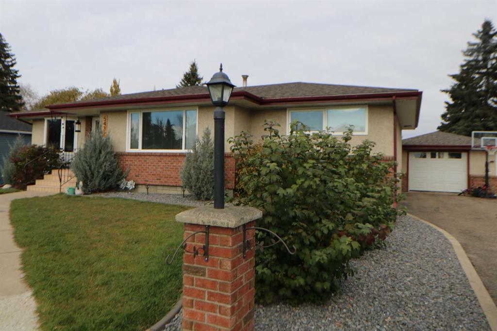 Picture of 5432 54 Avenue , Lacombe Real Estate Listing